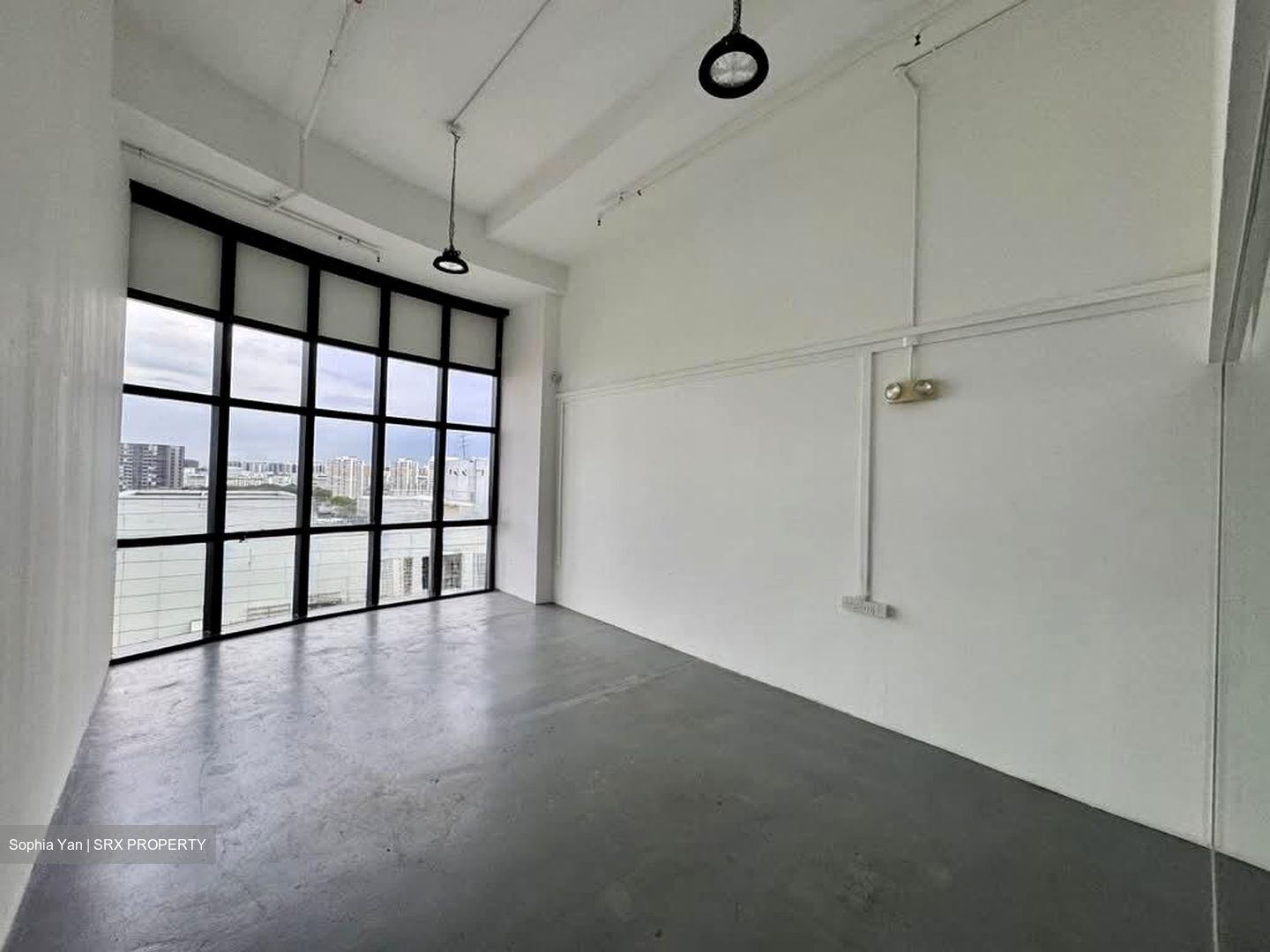 Hh @ Kallang (D13), Factory #558760851